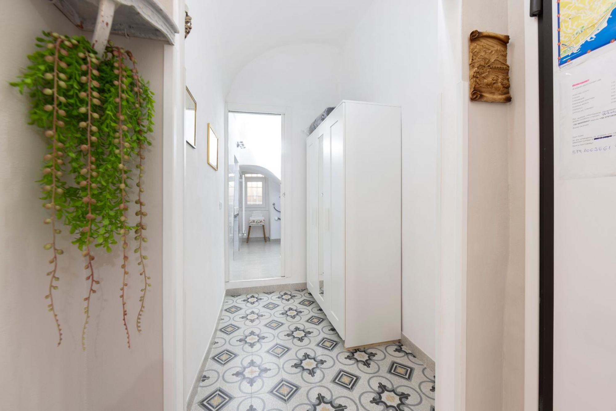 Menotti Holiday House Sanremo Exterior foto